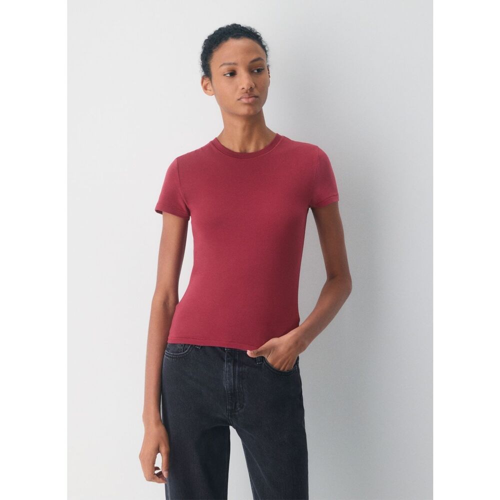 Aritzia Wilfred (Re)Touch Emmer T-Shirt red Short Sleeve Stretch Women’s L NEW